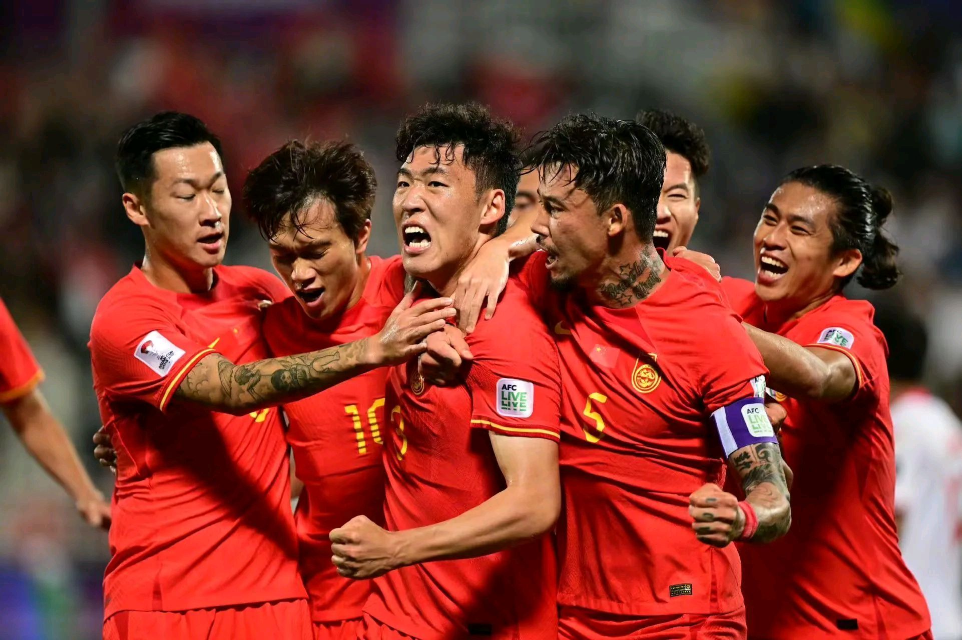 国足再下一城，豪取五连胜